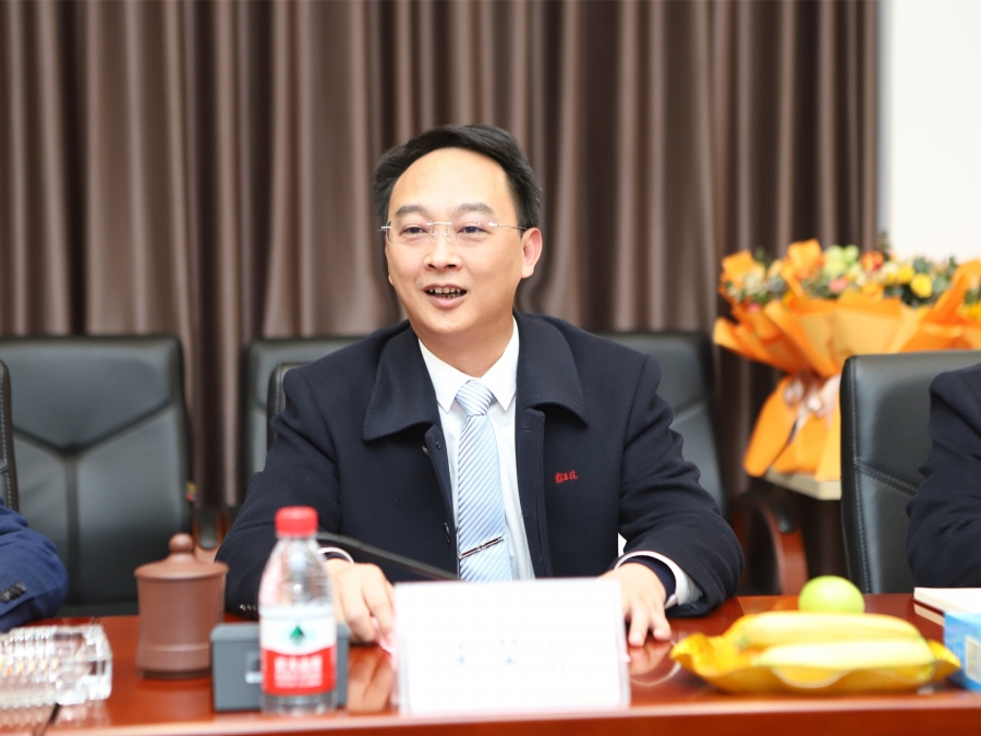 1643182439779649.jpg 業(yè)總發(fā)言.jpg